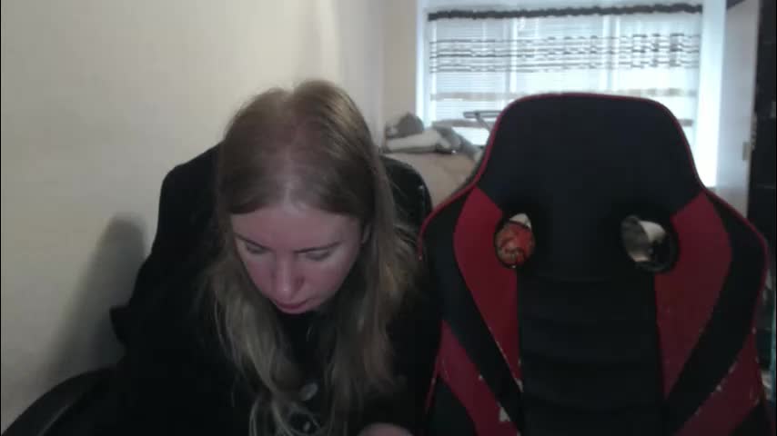 jenisandpeter Live Sex December 19, 2025