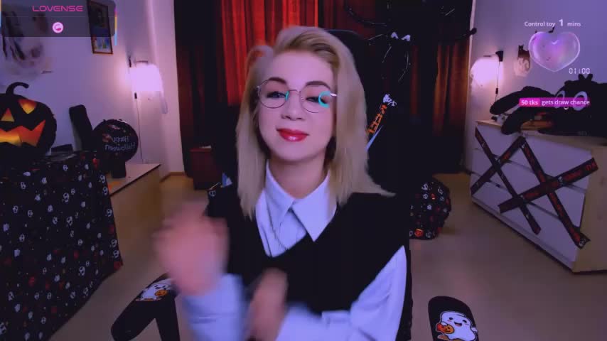 littleSiyfairy Live Sex December 13, 2025