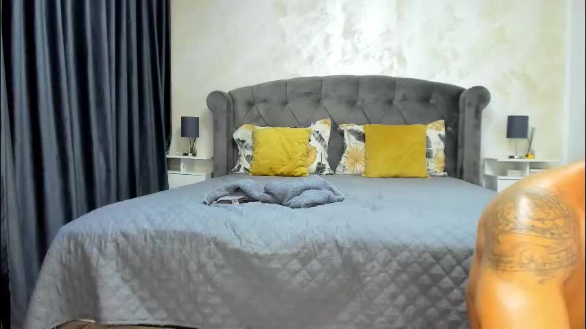 nicepussyfuckk18 Live Sex December 19, 2025