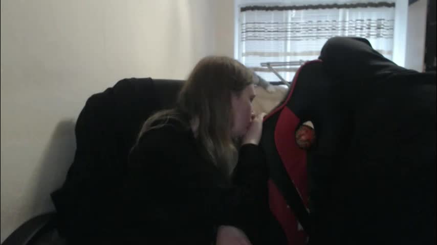 jenisandpeter Live Sex December 19, 2025