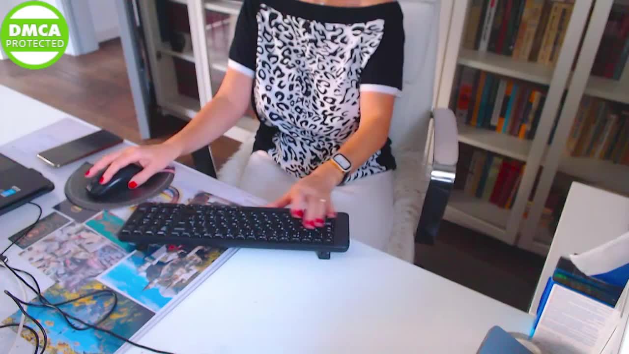 _Angelina_ Live Sex 2025.10.09