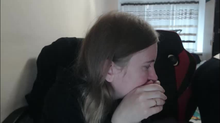 jenisandpeter Live Sex December 19, 2025