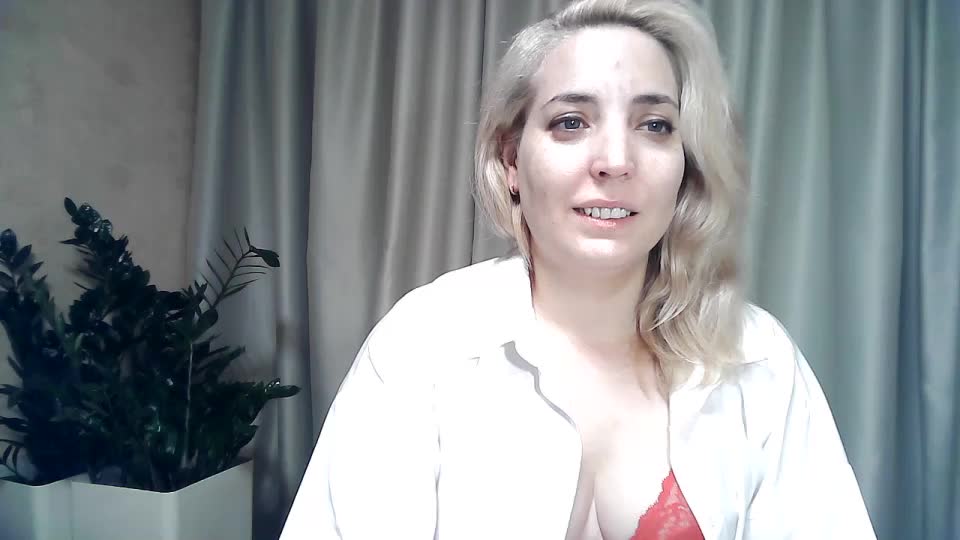 mariska-kiska Live Sex December 14, 2025