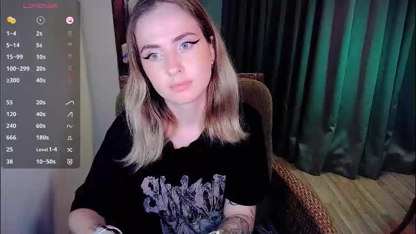 shyfoxxxy Live Sex December 13, 2025