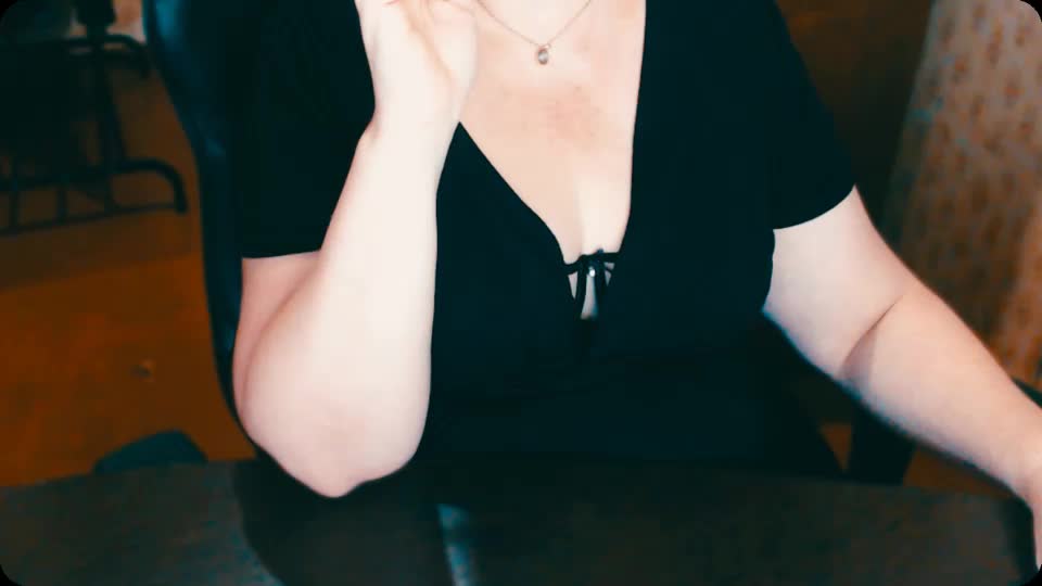 Alisa1917 Live Sex December 17, 2025