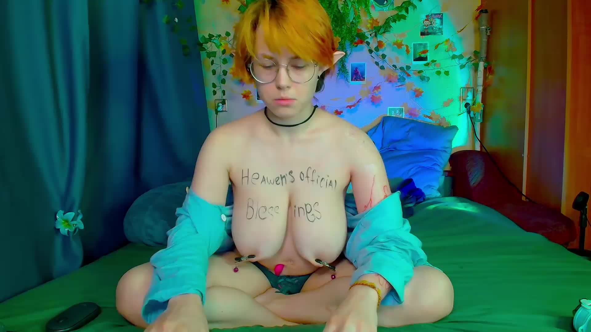 Tricky_Kitsune Live Sex December 17, 2025