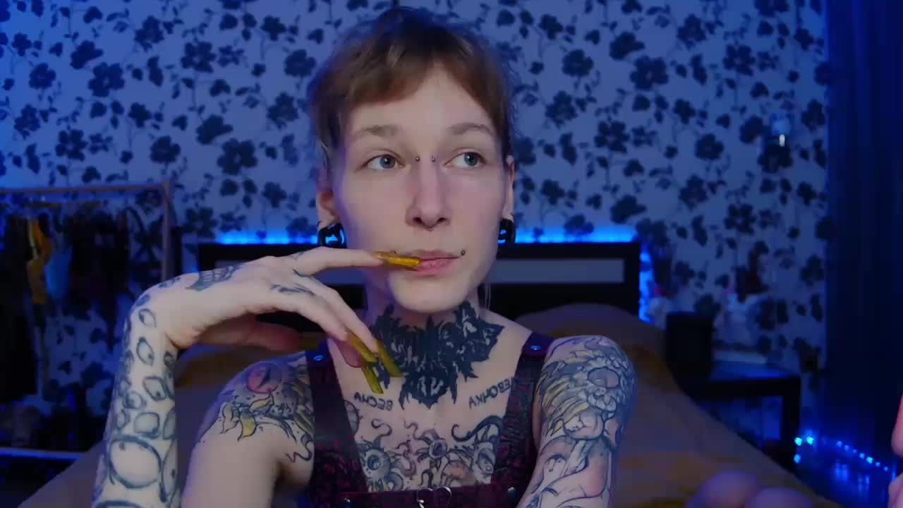 LittleSpaceMouse- Live Sex December 13, 2025