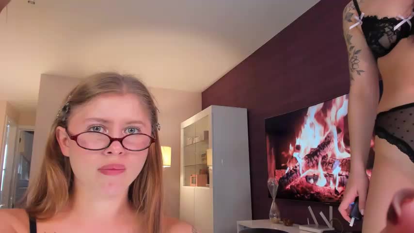 hannah_x_x_ Live Sex December 13, 2025
