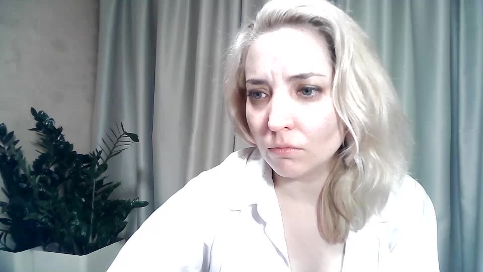 mariska-kiska Live Sex December 14, 2025