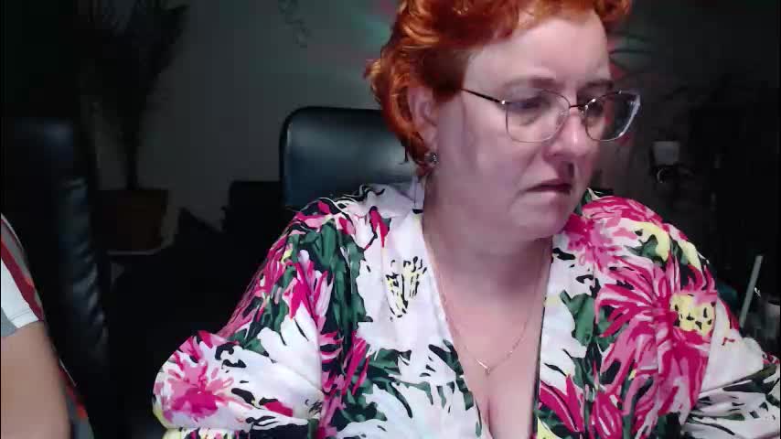 joannaandneighbour Live Sex December 17, 2025