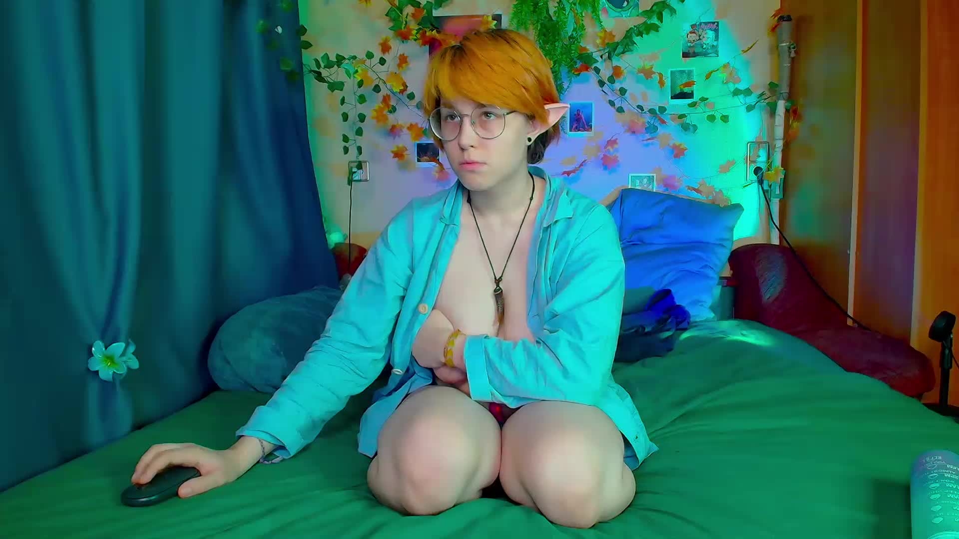 Tricky_Kitsune Live Sex December 17, 2025