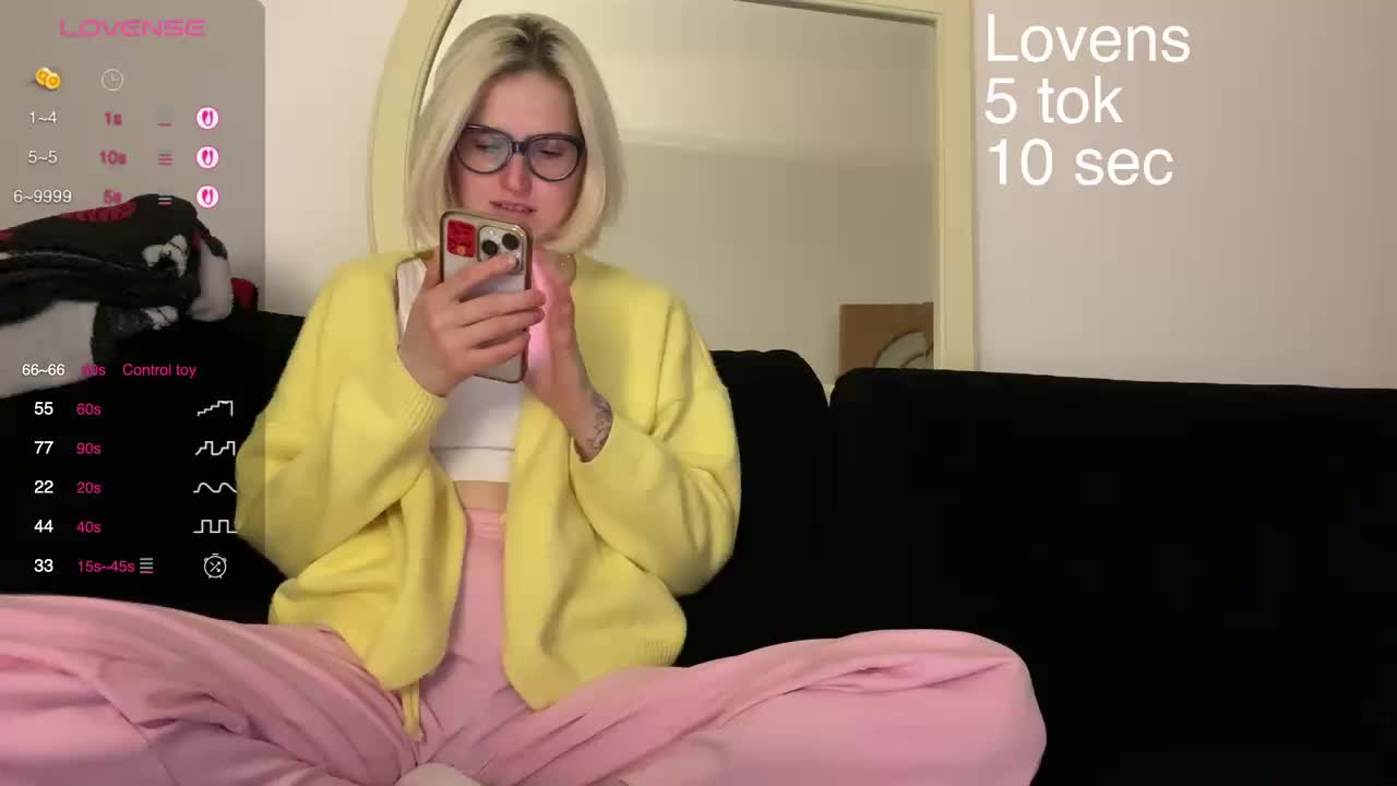 Sexy-Sweets Live Sex December 19, 2025