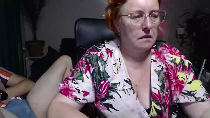joannaandneighbour Live Sex December 17, 2025