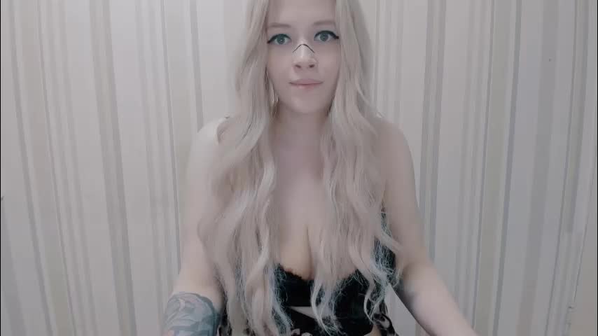 polly_wow Live Sex December 18, 2025