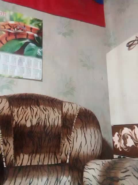 Calibriya Live Sex December 17, 2025