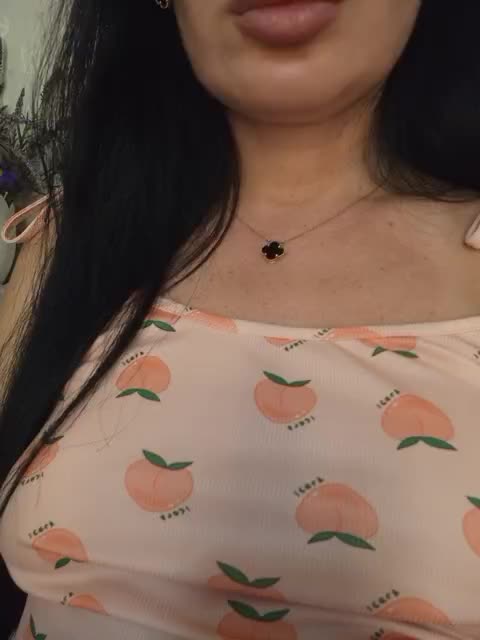 Black_chick Live Sex December 18, 2025