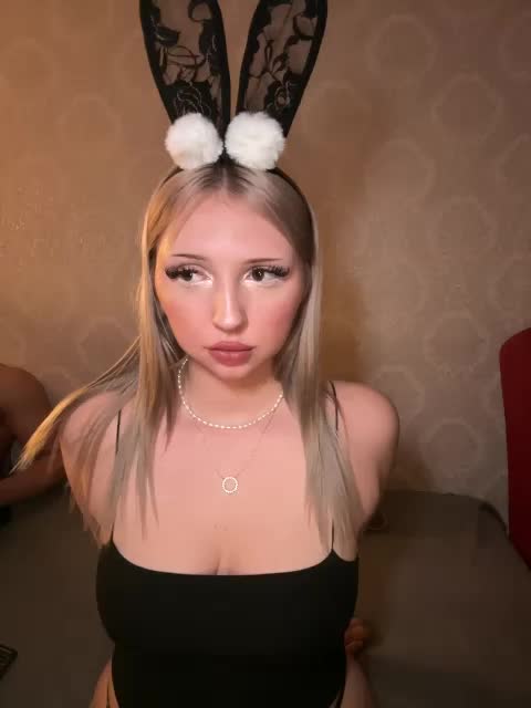 Hot_club Live Sex December 14, 2025