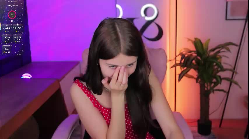 hailey__green Live Sex December 17, 2025