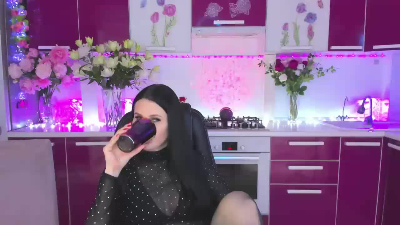 Olivija2020 Live Sex December 14, 2025