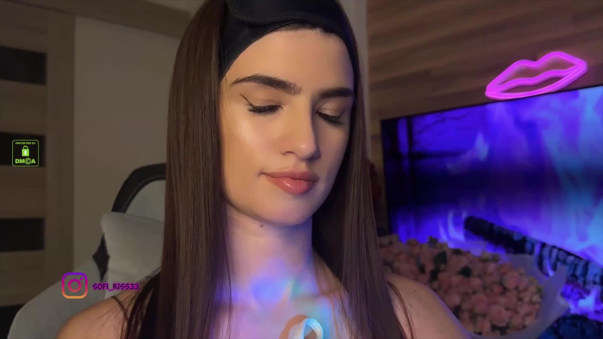 Sofi-Mi Live Sex December 18, 2025