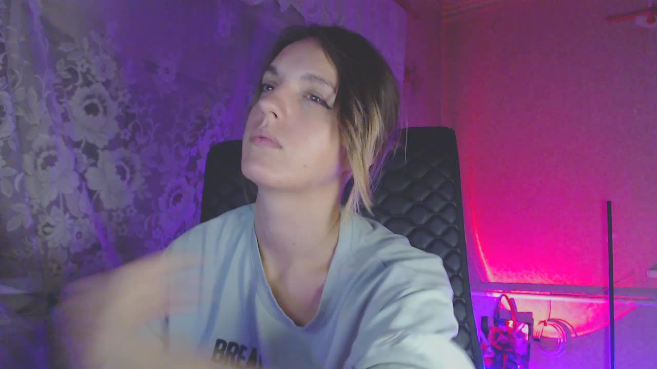 Babymuro4ka Live Sex December 17, 2025