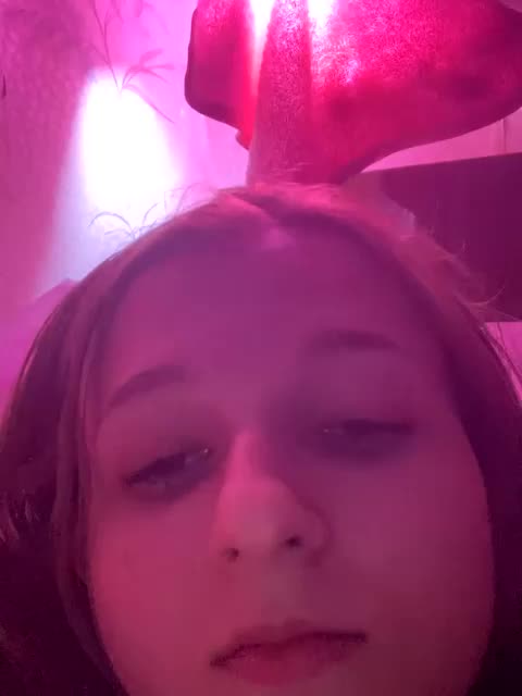 Kitty20Meow Live Sex December 13, 2025