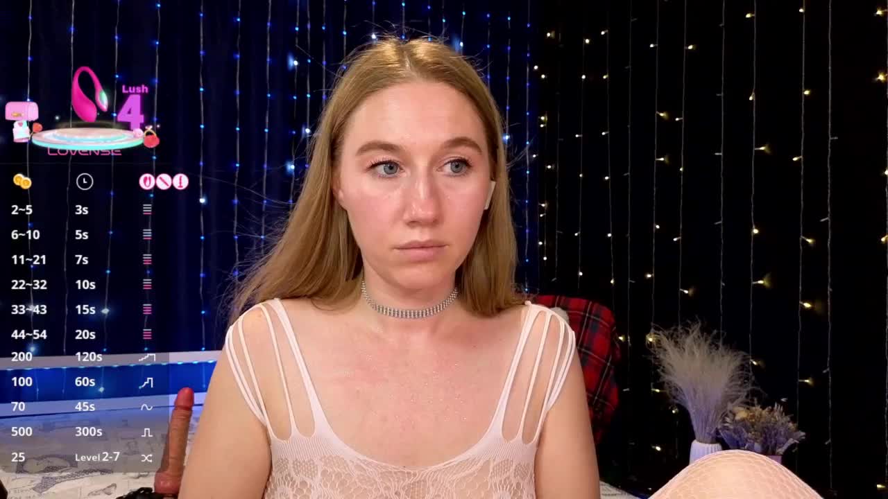 kiskaWEDNESDAY Live Sex December 17, 2025