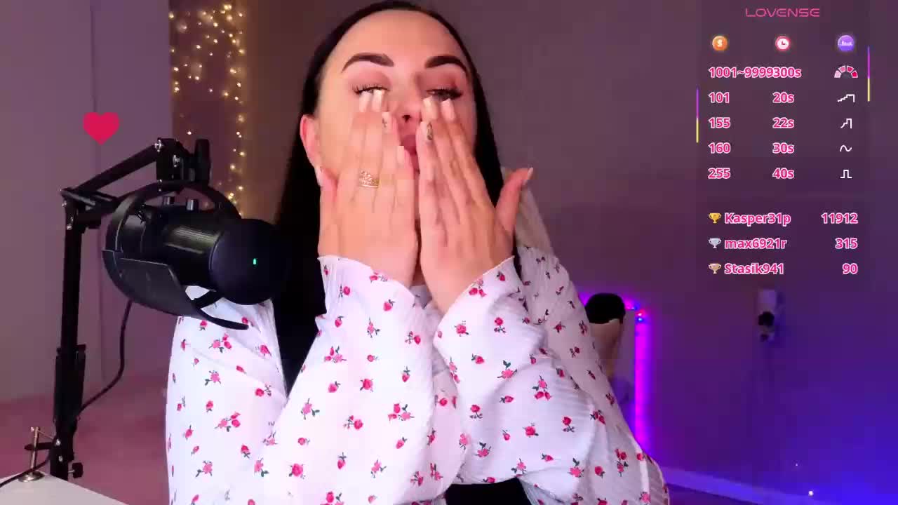 YURIEVNA13 Live Sex December 14, 2025