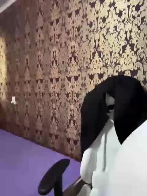 praesertim Live Sex December 13, 2025