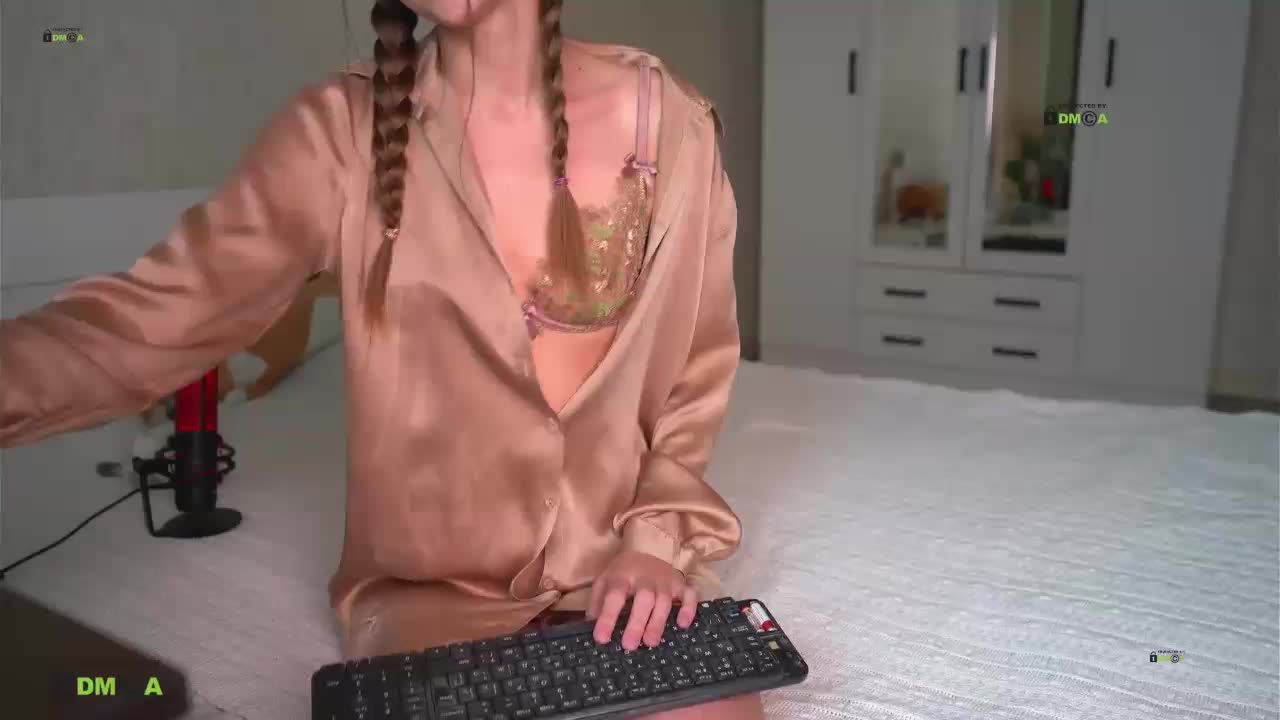 LornaParty Live Sex December 13, 2025