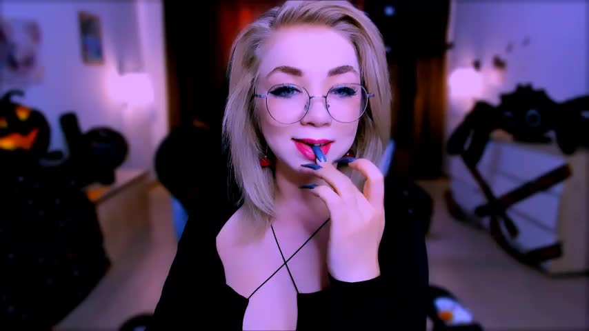 littleSiyfairy Live Sex December 13, 2025