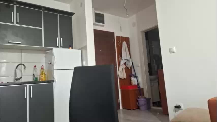 milf44milf Live Sex December 20, 2025