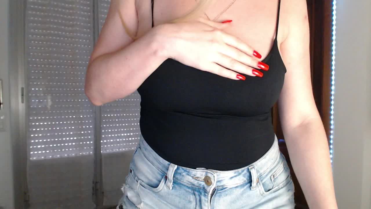 Alina-Lovely Live Sex December 14, 2025