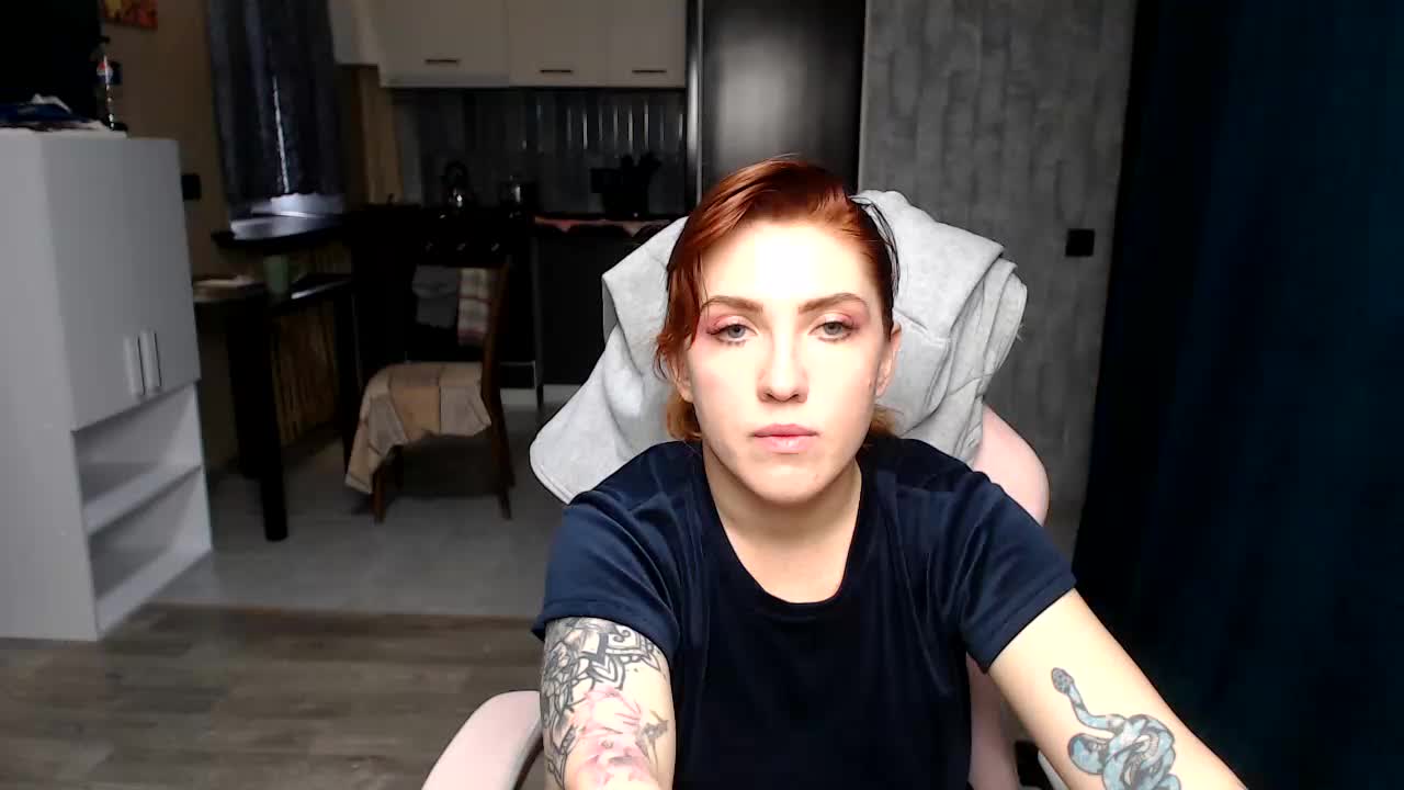 Regimasmile Live Sex December 14, 2025