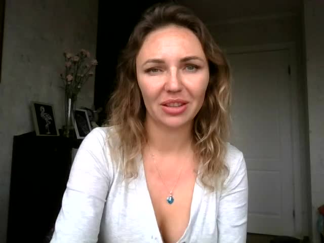 CuteAngelina Live Sex December 14, 2025