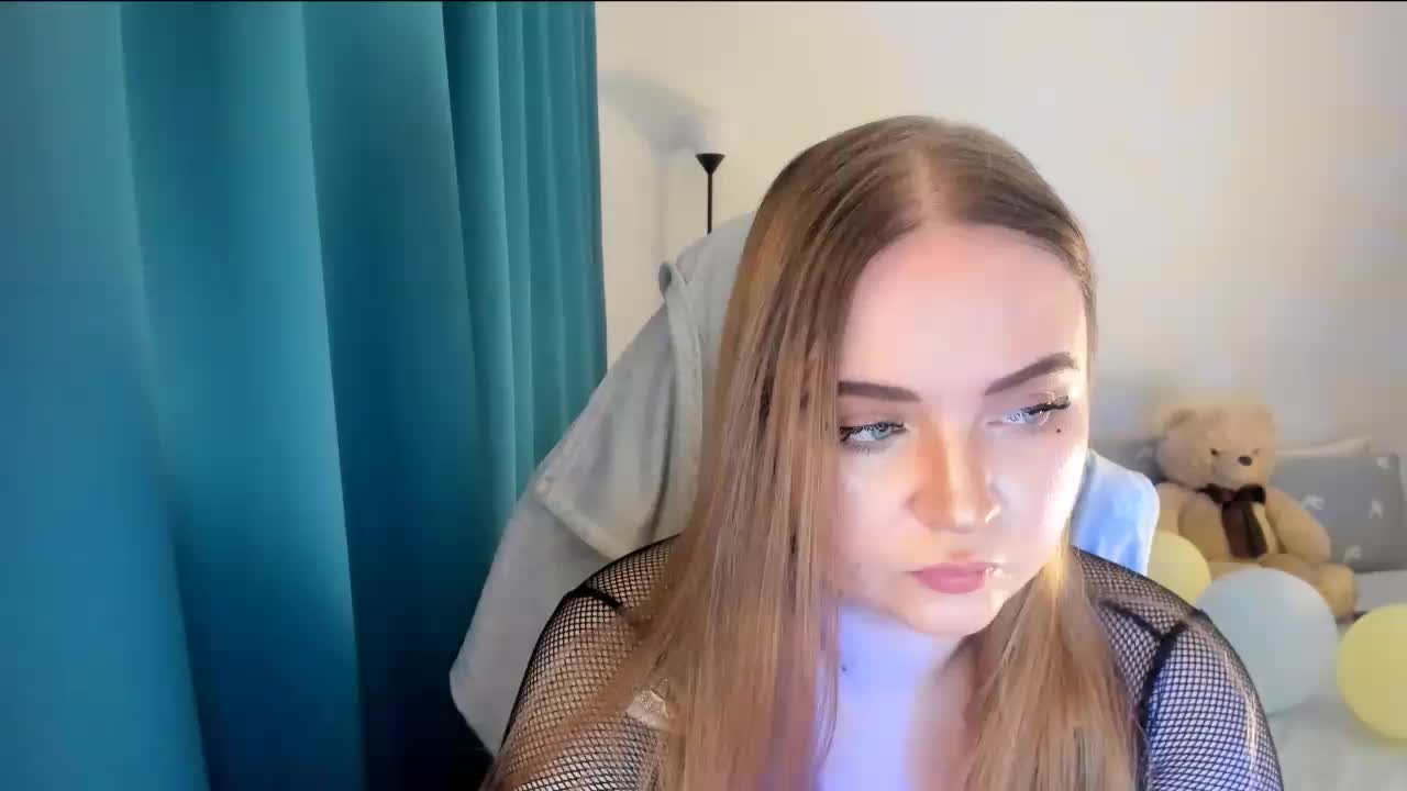 Shy_foxY Live Sex December 13, 2025