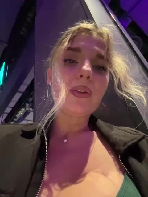 KotiMrrr Live Sex December 17, 2025