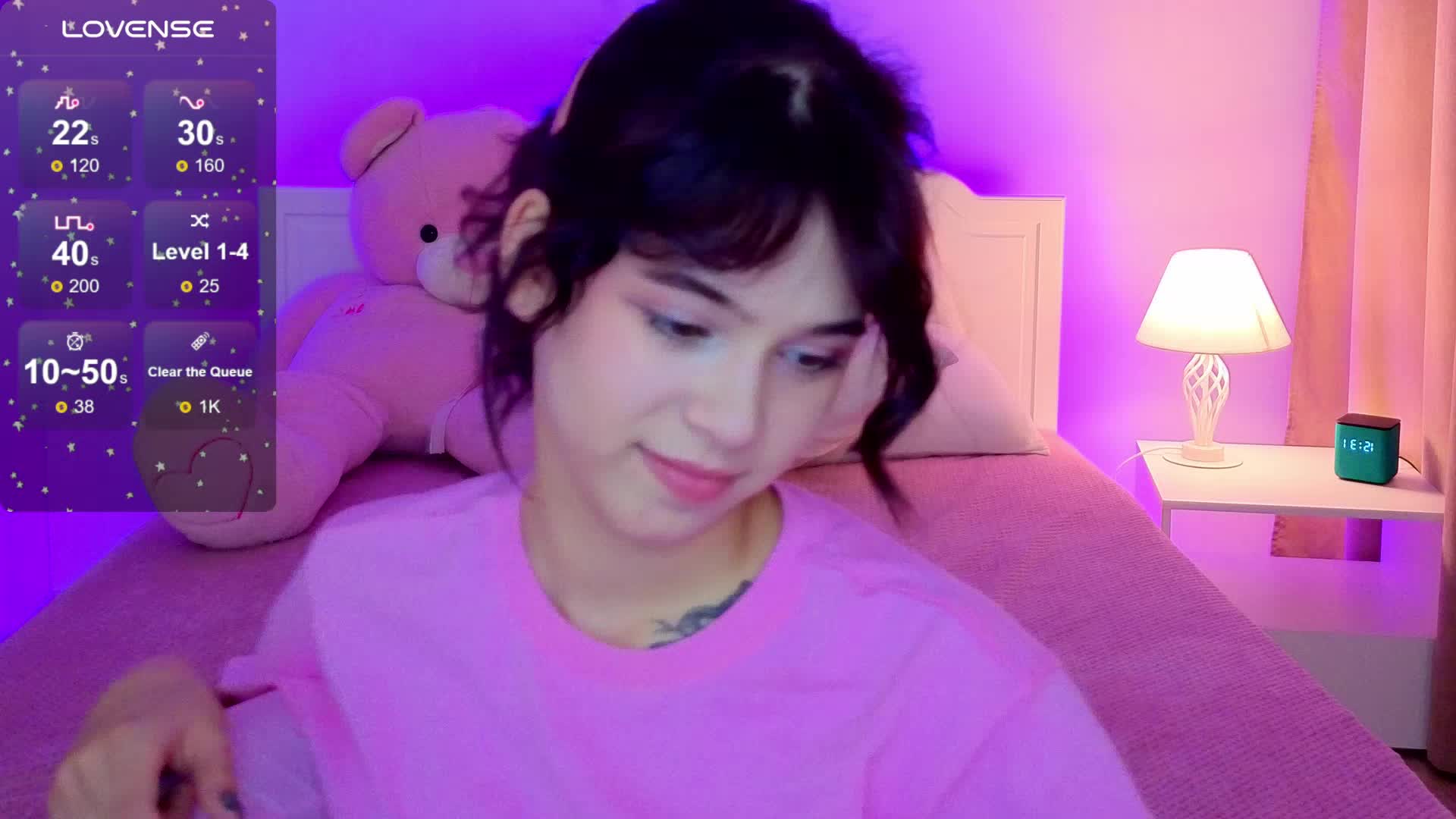 CoralineJones Live Sex December 18, 2025