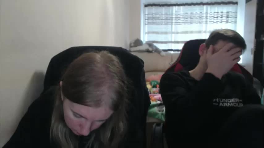 jenisandpeter Live Sex December 19, 2025