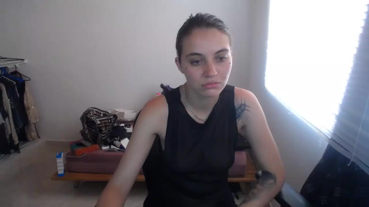 mariecam420 Live Sex December 13, 2025