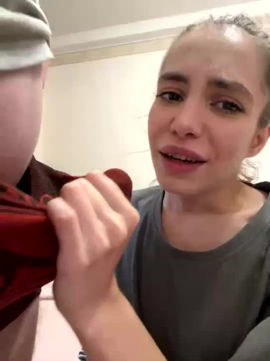 Buzzyd Live Sex December 19, 2025