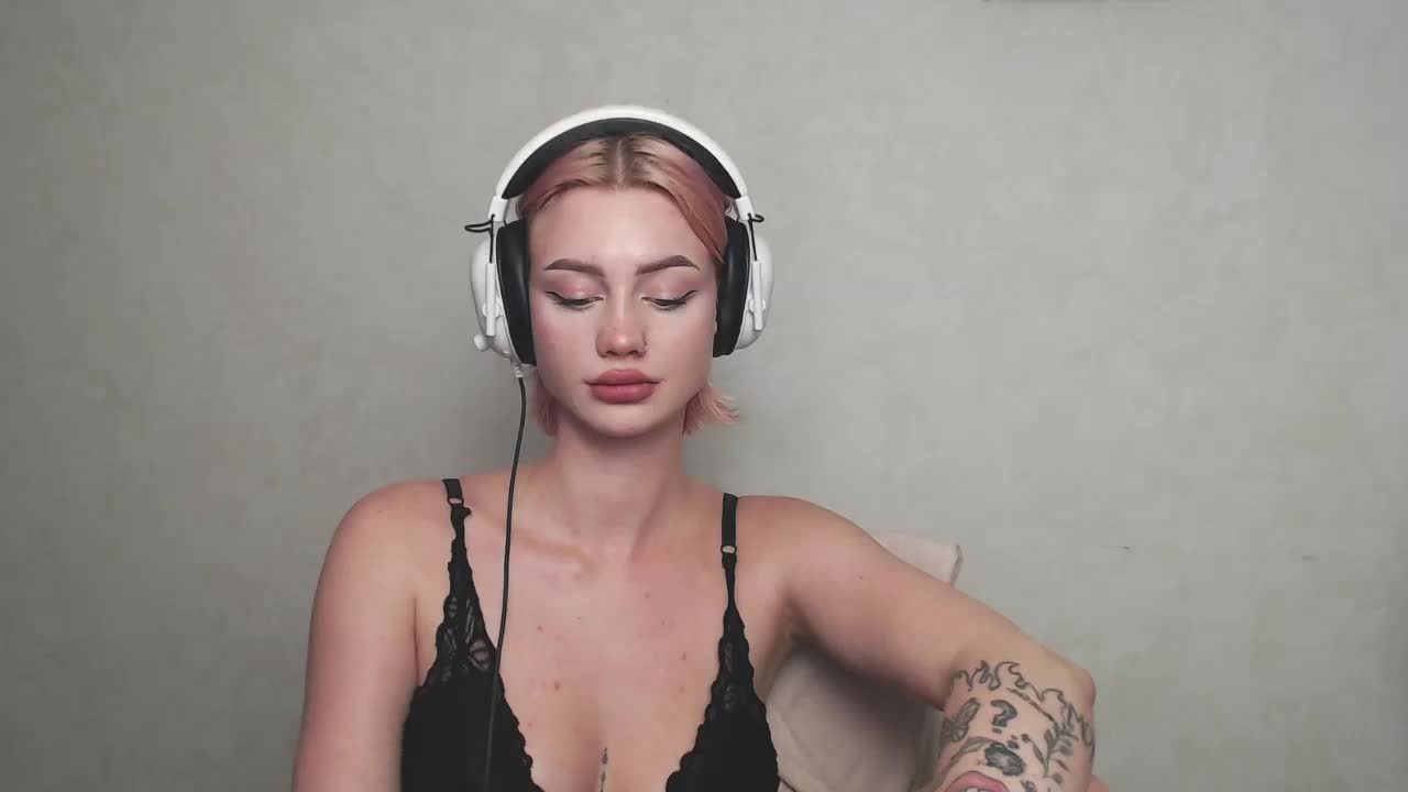 Ice-hot Live Sex December 14, 2025