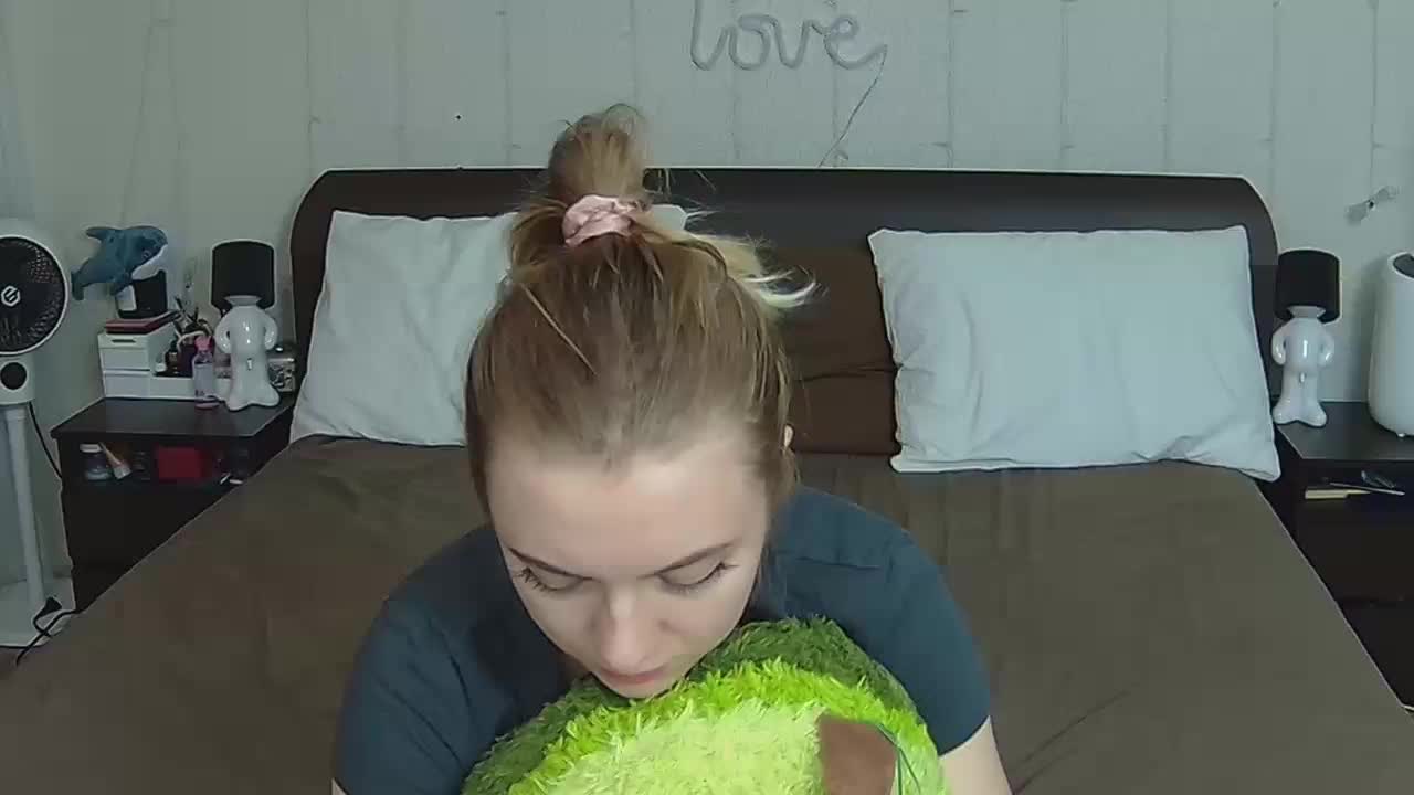 LinkaMalinka Live Sex December 13, 2025