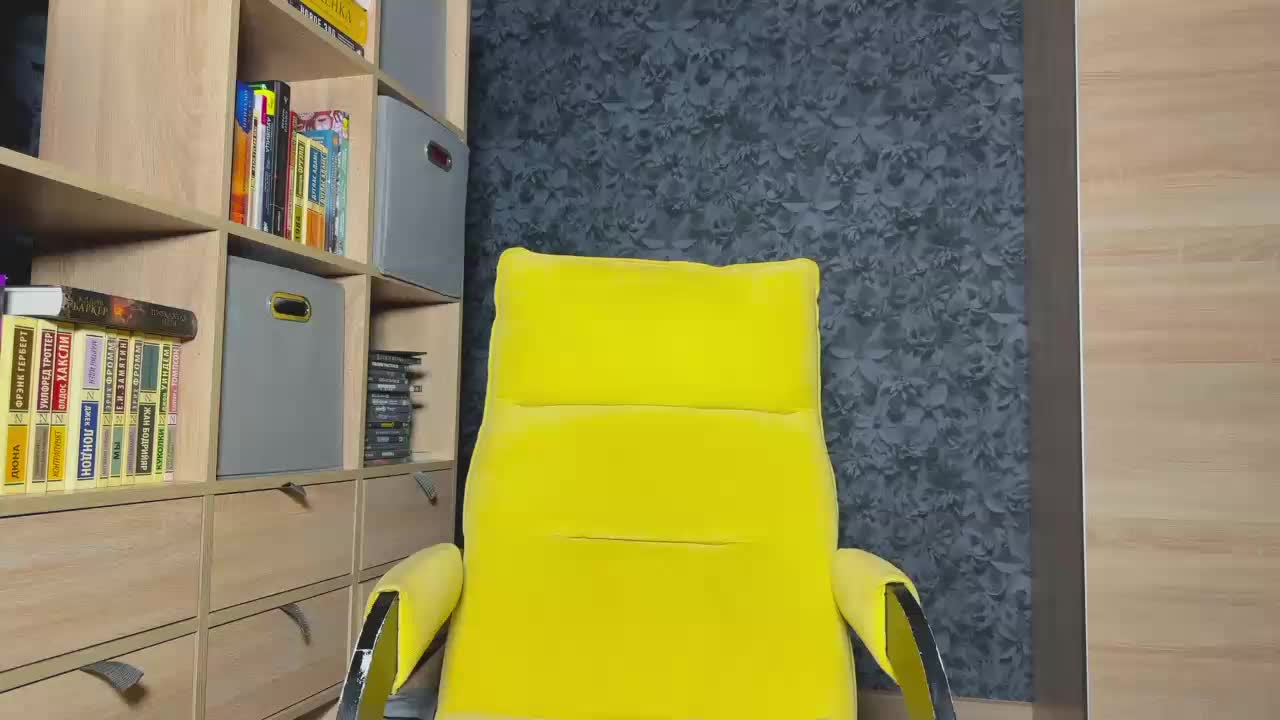 charmingaura1 Live Sex December 13, 2025