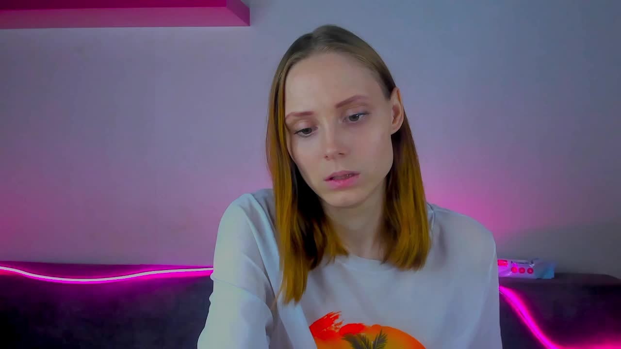 GinaLovely Live Sex December 17, 2025