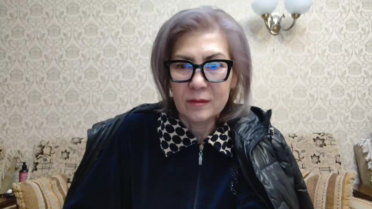 ElegantLady00 Live Sex December 15, 2025