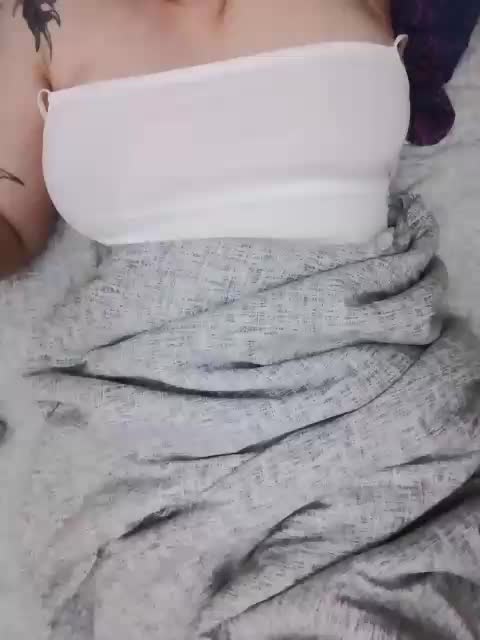 -Tiffany- Live Sex December 19, 2025