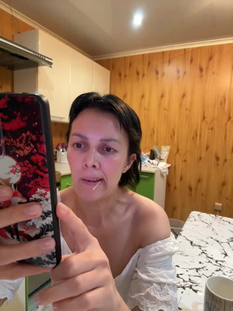 vik77777A Live Sex December 13, 2025