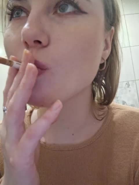 -Molly Live Sex December 17, 2025