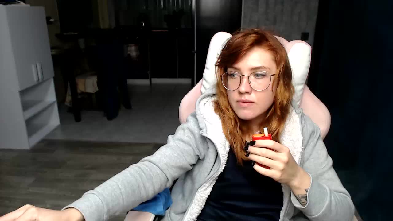 Regimasmile Live Sex December 14, 2025